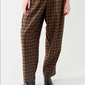 UO Charlotte high rise pants 🐨